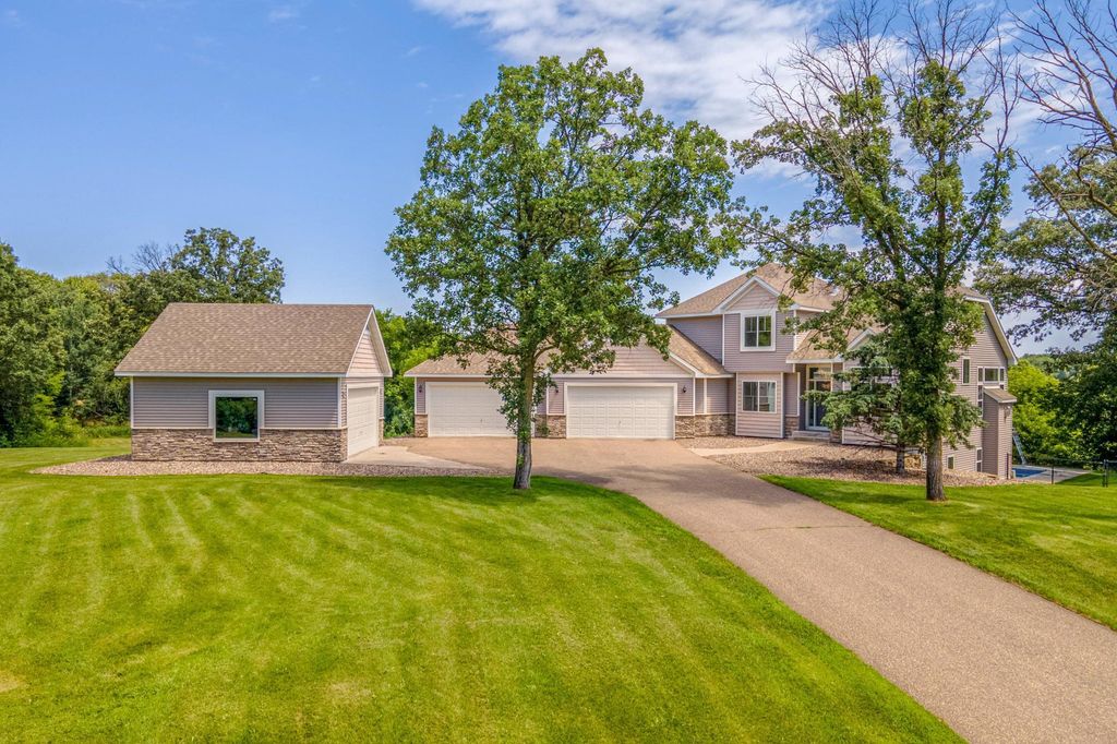 141 145th Lane NE, Ham Lake, MN 55304
