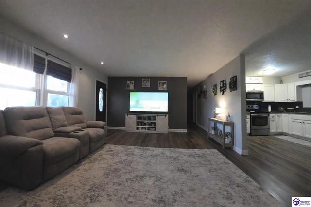 517 Deckard School Road, Rineyville, KY 40162