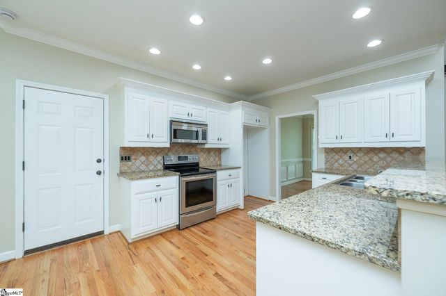 110 Greenapple Way, Simpsonville, SC 29681