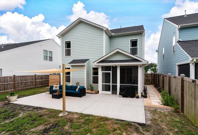 1100 Magnolia Warbler Way, Ravenel, SC 29470