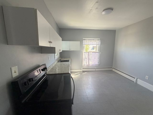 24 Livingston Rd 5, Brockton, MA 02301