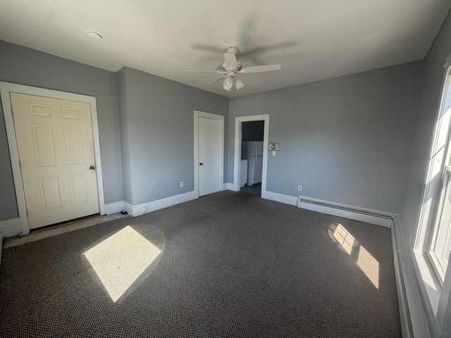 24 Livingston Rd 5, Brockton, MA 02301
