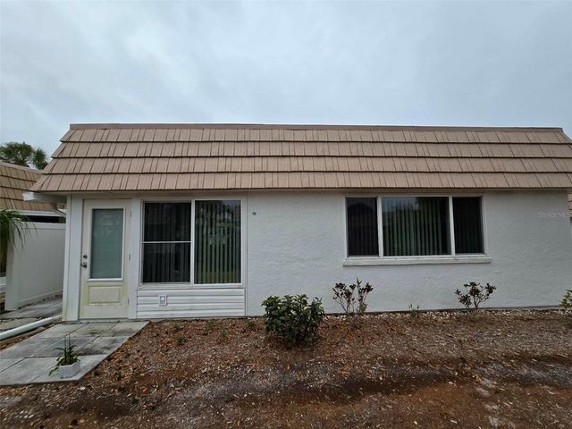 2321 CANALBLUFF PLACE V296, Sarasota, FL 34231