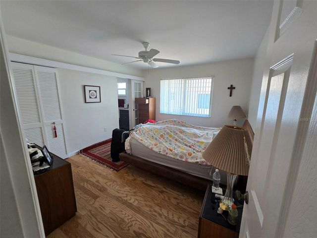 2321 CANALBLUFF PLACE V296, Sarasota, FL 34231