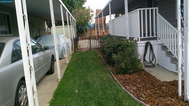 2320 Dalis Dr, Concord, CA 94520