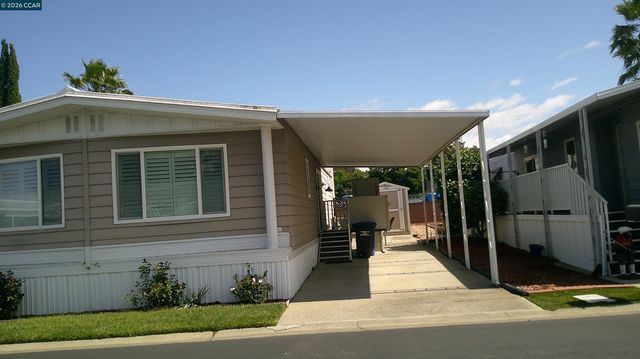2320 Dalis Dr, Concord, CA 94520