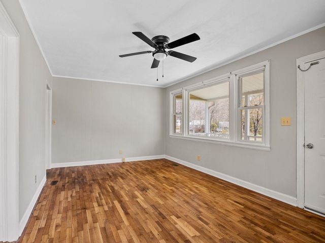 1076 Mayfair Street, Spartanburg, SC 29303