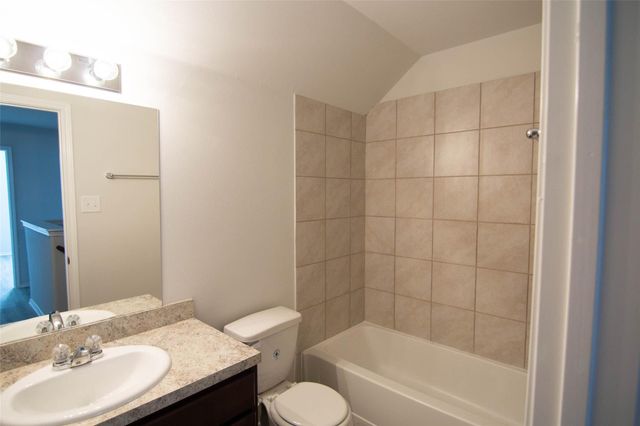 18646 Queesborough Creek, Katy, TX 77449