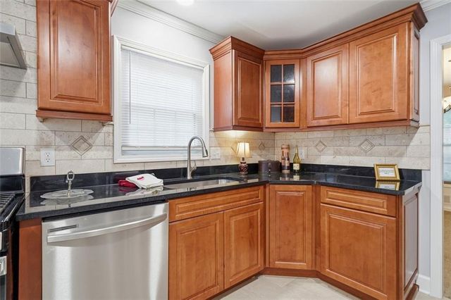 165 Tyson Circle, Roswell, GA 30076