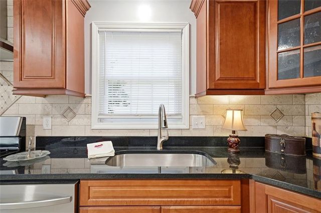 165 Tyson Circle, Roswell, GA 30076