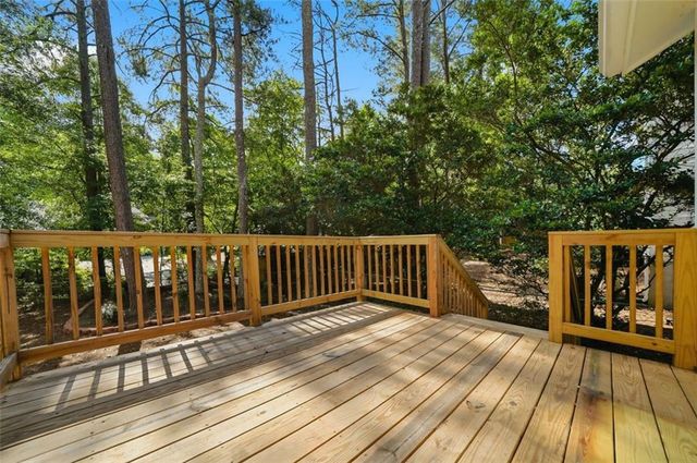 165 Tyson Circle, Roswell, GA 30076