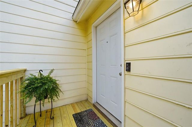 165 Tyson Circle, Roswell, GA 30076