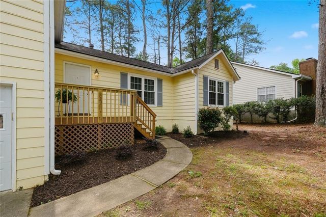 165 Tyson Circle, Roswell, GA 30076
