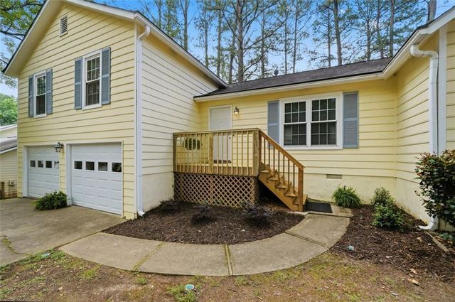 165 Tyson Circle, Roswell, GA 30076