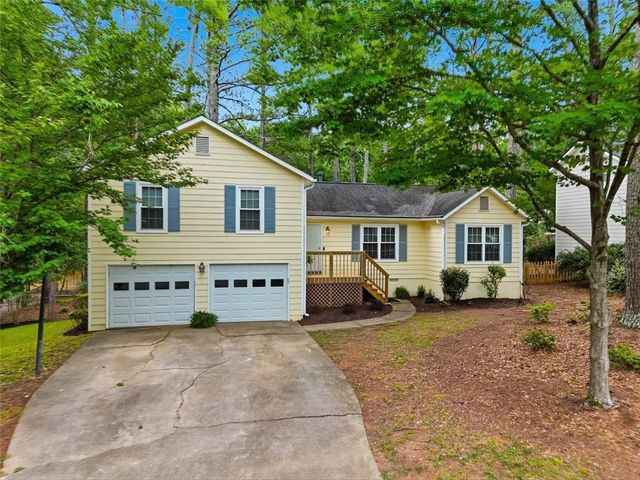 165 Tyson Circle, Roswell, GA 30076