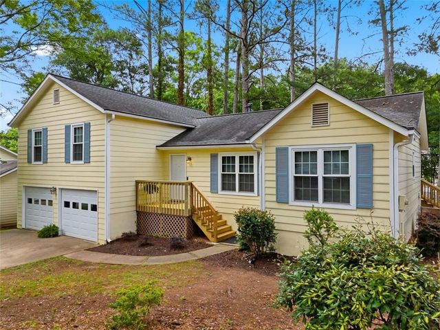 165 Tyson Circle, Roswell, GA 30076