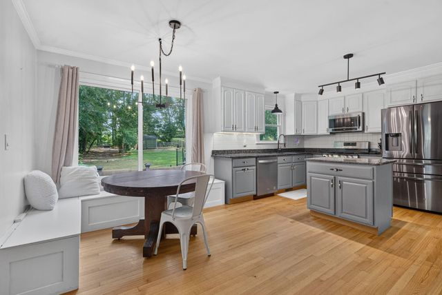 407 Huntington Road, Summerville, SC 29483