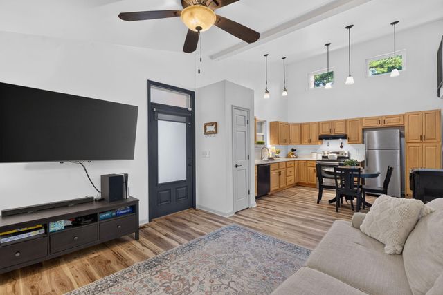 407 Huntington Road, Summerville, SC 29483