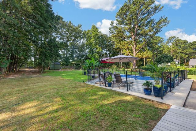 407 Huntington Road, Summerville, SC 29483