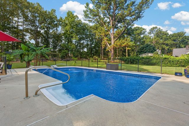 407 Huntington Road, Summerville, SC 29483