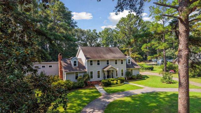 407 Huntington Road, Summerville, SC 29483