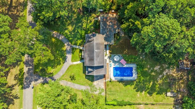 407 Huntington Road, Summerville, SC 29483
