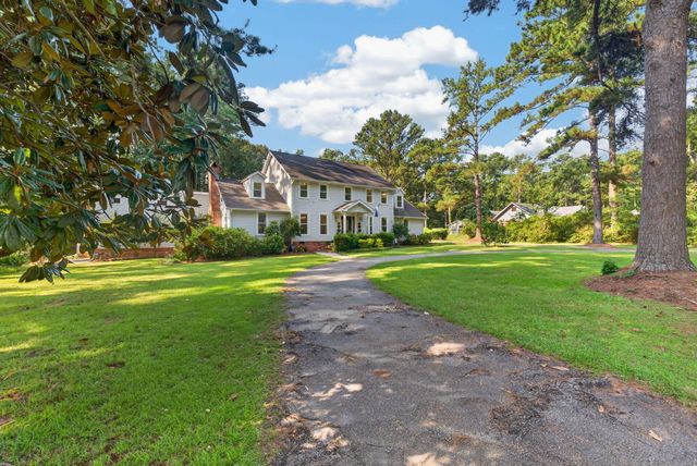 407 Huntington Road, Summerville, SC 29483
