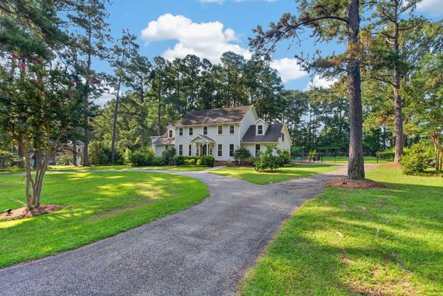 407 Huntington Road, Summerville, SC 29483