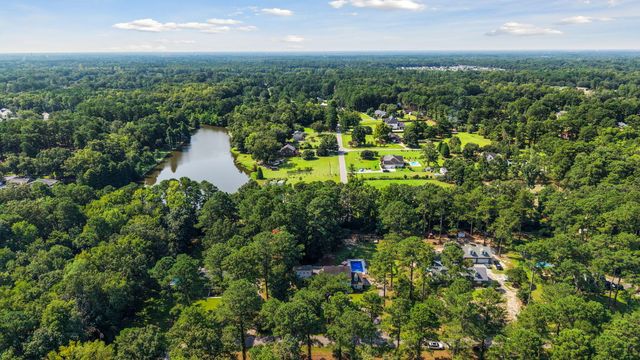 407 Huntington Road, Summerville, SC 29483