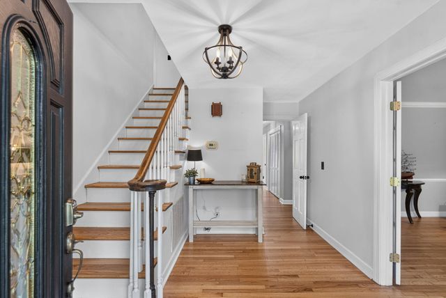 407 Huntington Road, Summerville, SC 29483