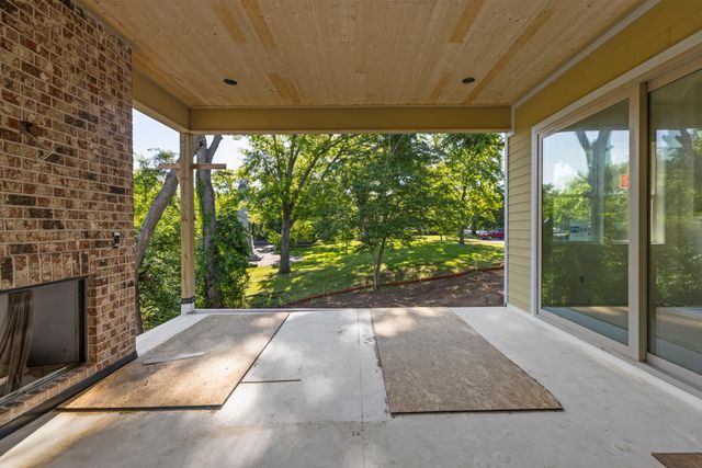 1200 Clifton Ln, Nashville, TN 37215