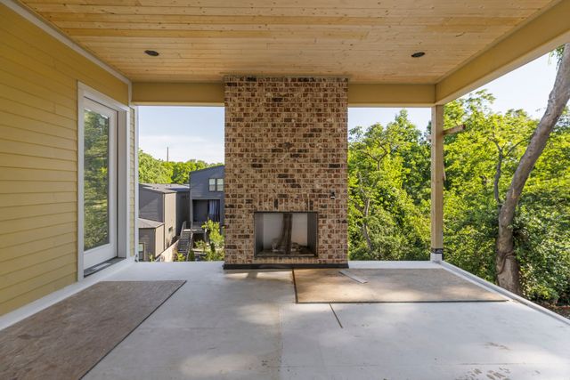 1200 Clifton Ln, Nashville, TN 37215