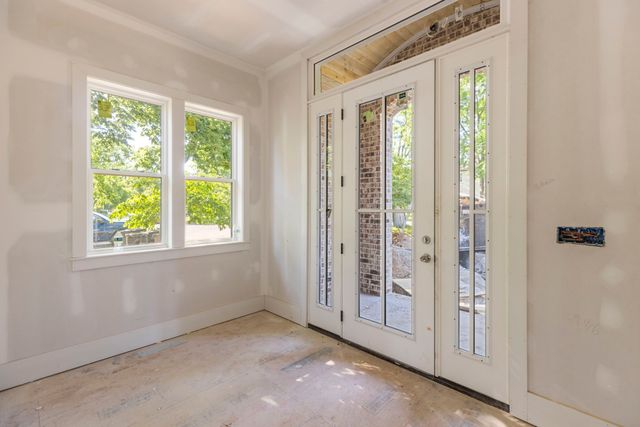 1200 Clifton Ln, Nashville, TN 37215