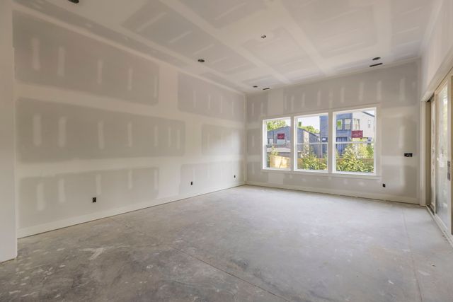 1200 Clifton Ln, Nashville, TN 37215