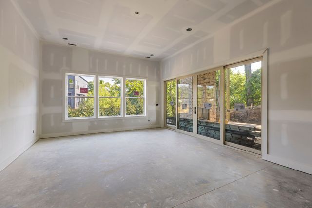 1200 Clifton Ln, Nashville, TN 37215