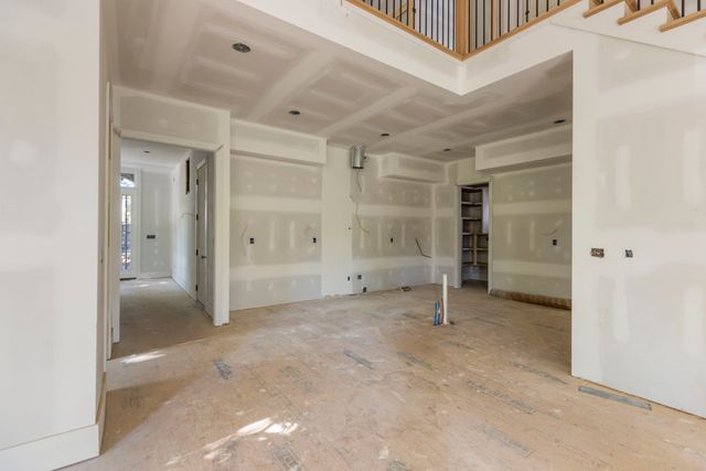 1200 Clifton Ln, Nashville, TN 37215