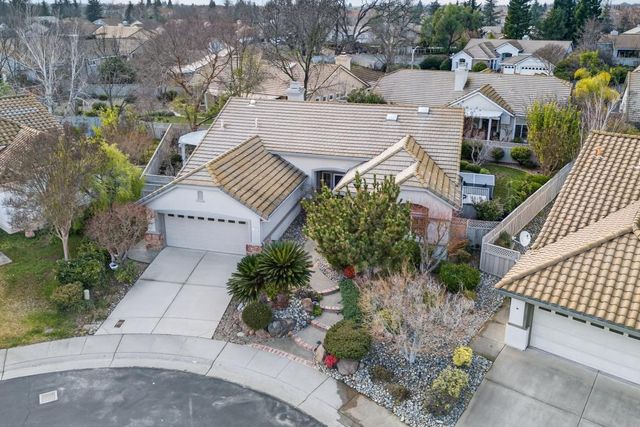 308 Comstock Ct, Roseville, CA 95747