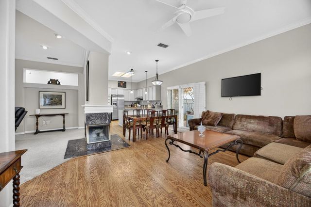 308 Comstock Ct, Roseville, CA 95747