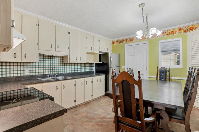 5427 Figure Eight Rd., Myrtle Beach, SC 29588