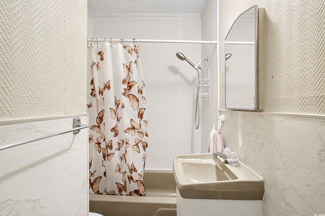 5427 Figure Eight Rd., Myrtle Beach, SC 29588