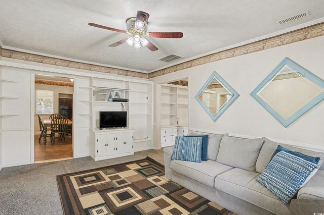 5427 Figure Eight Rd., Myrtle Beach, SC 29588