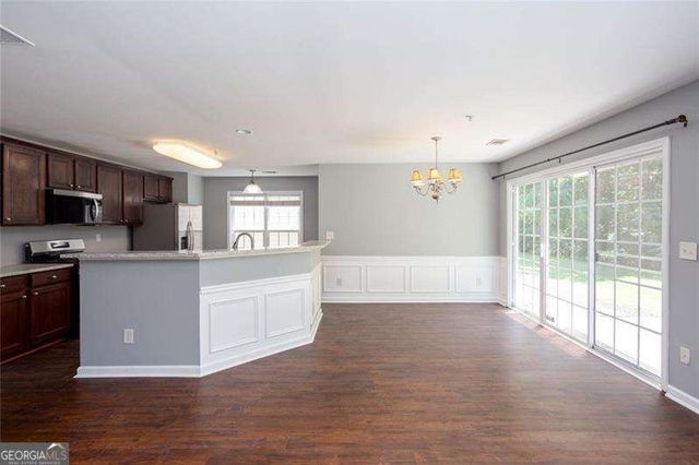 339 Balaban Circle, Woodstock, GA 30188