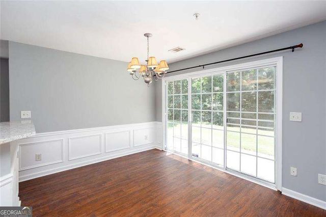 339 Balaban Circle, Woodstock, GA 30188