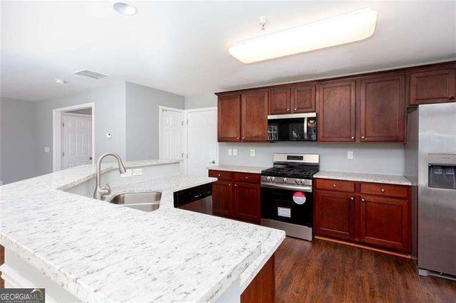 339 Balaban Circle, Woodstock, GA 30188