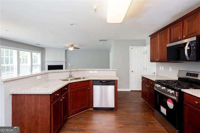 339 Balaban Circle, Woodstock, GA 30188