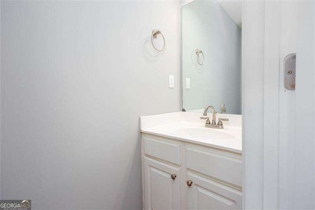 339 Balaban Circle, Woodstock, GA 30188