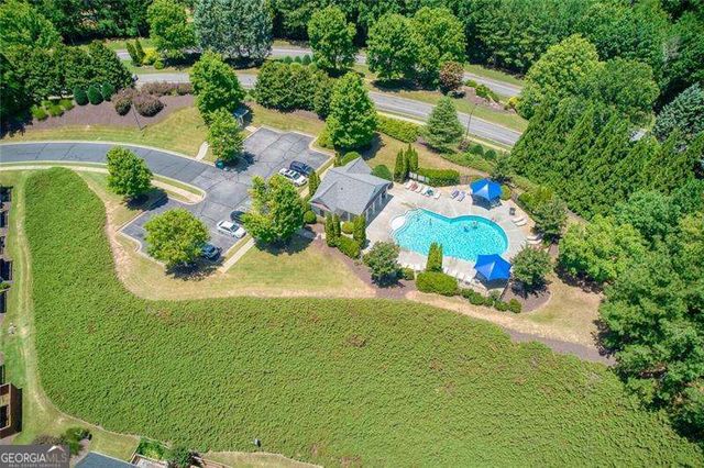 339 Balaban Circle, Woodstock, GA 30188