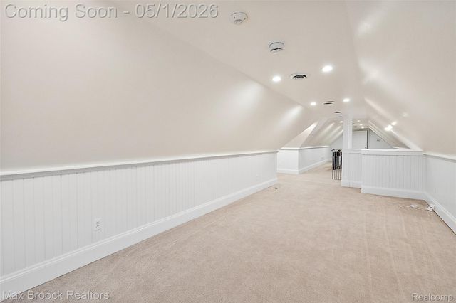 1583 Clarendon Road, Bloomfield Hills, MI 48302