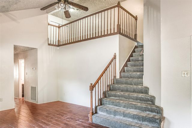 10025 Rosbrook Drive, Houston, TX 77038