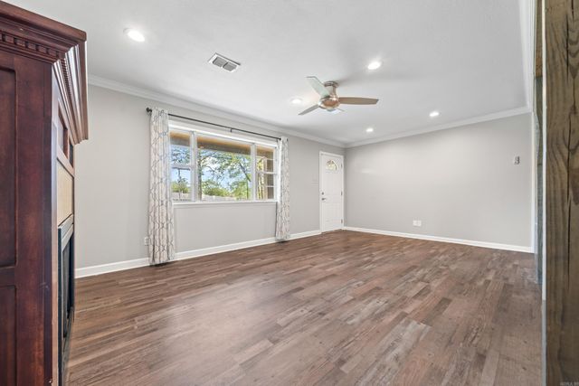 1204 Marion Anderson Road, Hot Springs, AR 71913